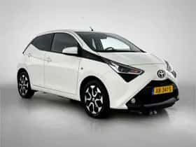 Toyota Aygo (2018) thumbnail 12
