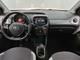 Toyota Aygo (2018) thumbnail 4