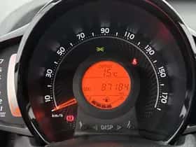 Toyota Aygo (2018) thumbnail 5