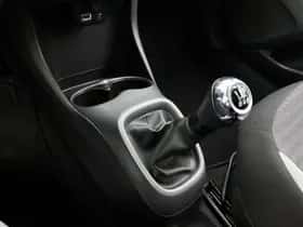 Toyota Aygo (2018) thumbnail 10