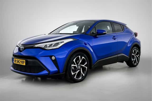 Toyota C-HR (2021) thumbnail 1