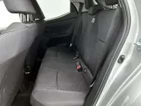 Toyota Yaris (2025) thumbnail 14