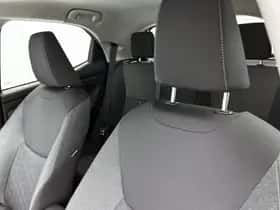 Toyota Yaris (2025) thumbnail 23