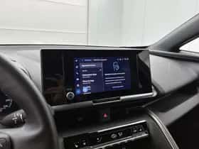 Toyota C-HR (2025) thumbnail 29