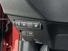 Toyota Corolla_Cross (2026) thumbnail 12