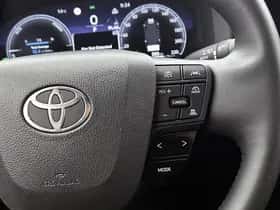 Toyota C-HR (2025) thumbnail 14