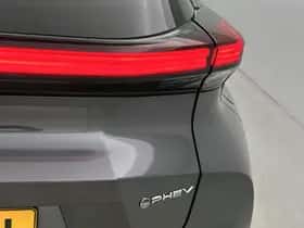 Toyota C-HR (2025) thumbnail 31