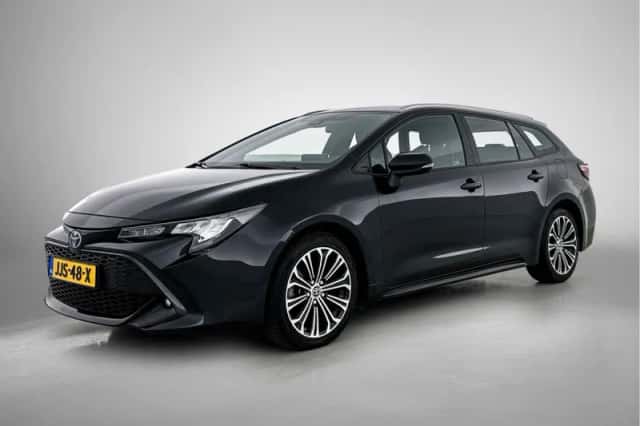 Toyota Corolla_Touring_Sports (2022) thumbnail 1