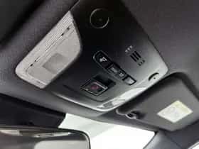 Toyota Corolla_Touring_Sports (2022) thumbnail 22