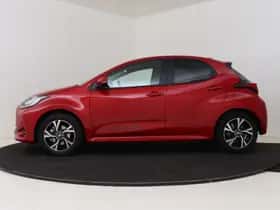 Toyota Yaris (2025) thumbnail 3
