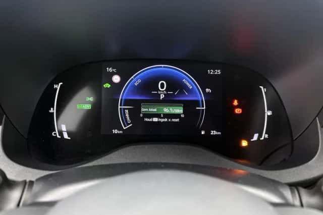 Toyota Yaris (2025) thumbnail 5
