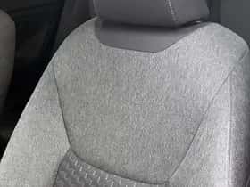 Toyota Yaris_Cross (2025) thumbnail 32