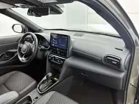 Toyota Yaris_Cross (2025) thumbnail 6