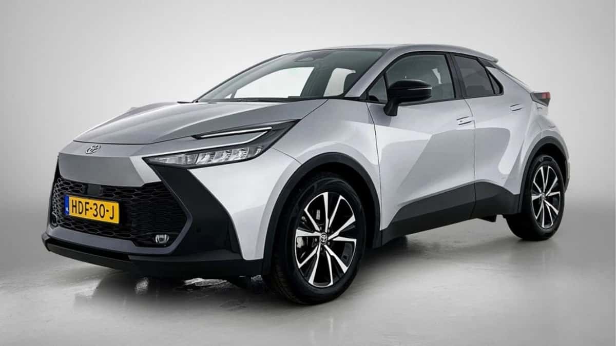 Toyota C-HR (2025) — foto 1