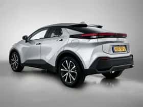 Toyota C-HR (2025) thumbnail 15