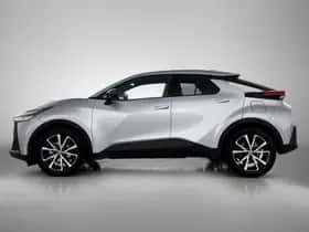 Toyota C-HR (2025) thumbnail 3