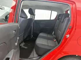 Daihatsu Cuore (2011) thumbnail 14