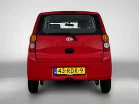 Daihatsu Cuore (2011) thumbnail 17