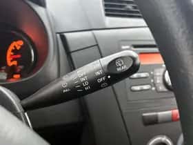 Daihatsu Cuore (2011) thumbnail 21