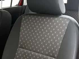 Daihatsu Cuore (2011) thumbnail 26