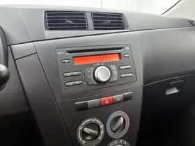 Daihatsu Cuore (2011) thumbnail 7
