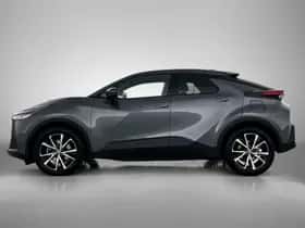 Toyota C-HR (2025) thumbnail 3