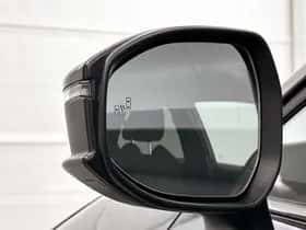 Toyota C-HR (2025) thumbnail 32