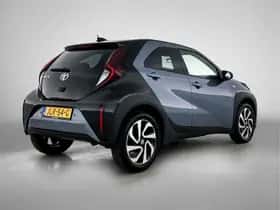 Toyota Aygo (2024) thumbnail 2