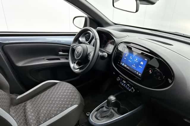 Toyota Aygo (2024) thumbnail 6