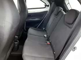 Toyota Aygo (2024) thumbnail 16