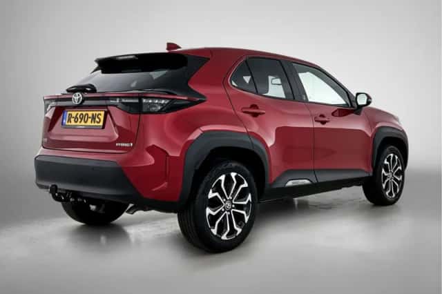 Toyota Yaris_Cross (2022) thumbnail 2