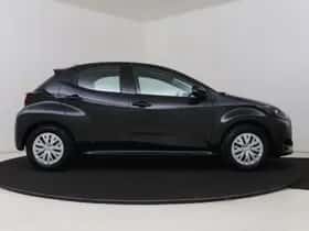 Toyota Yaris (2026) thumbnail 6