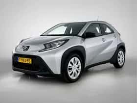 Toyota Aygo (2023) thumbnail 1