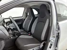 Toyota Aygo (2023) thumbnail 15
