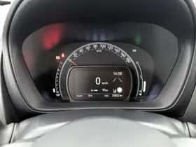 Toyota Aygo (2023) thumbnail 5