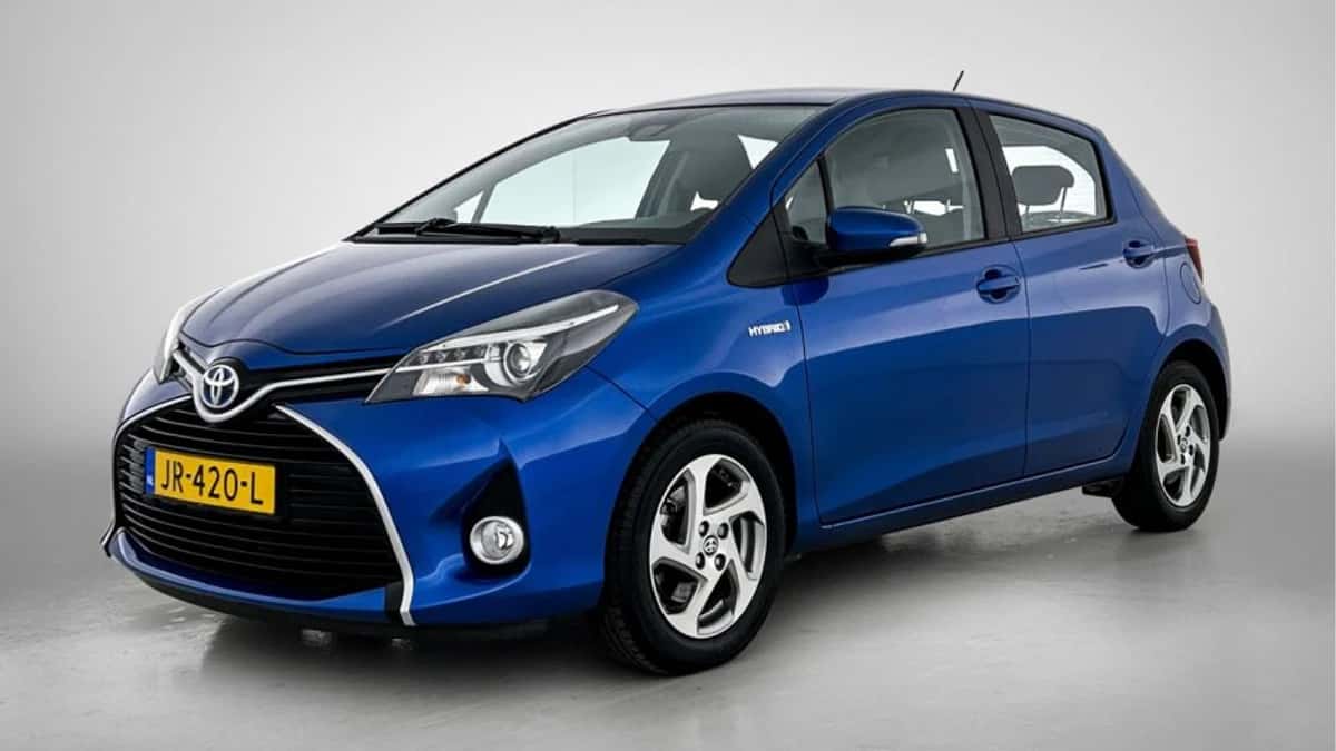 Toyota Yaris (2016) — foto 1