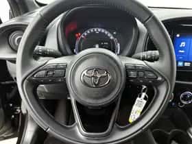 Toyota Aygo (2024) thumbnail 17