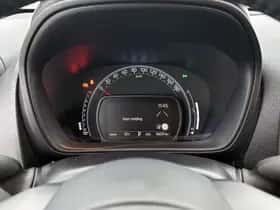 Toyota Aygo (2024) thumbnail 5