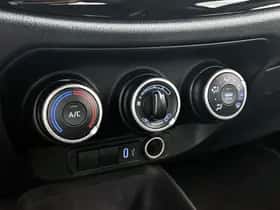 Toyota Aygo (2024) thumbnail 9