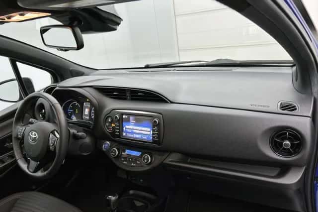 Toyota Yaris (2019) thumbnail 6