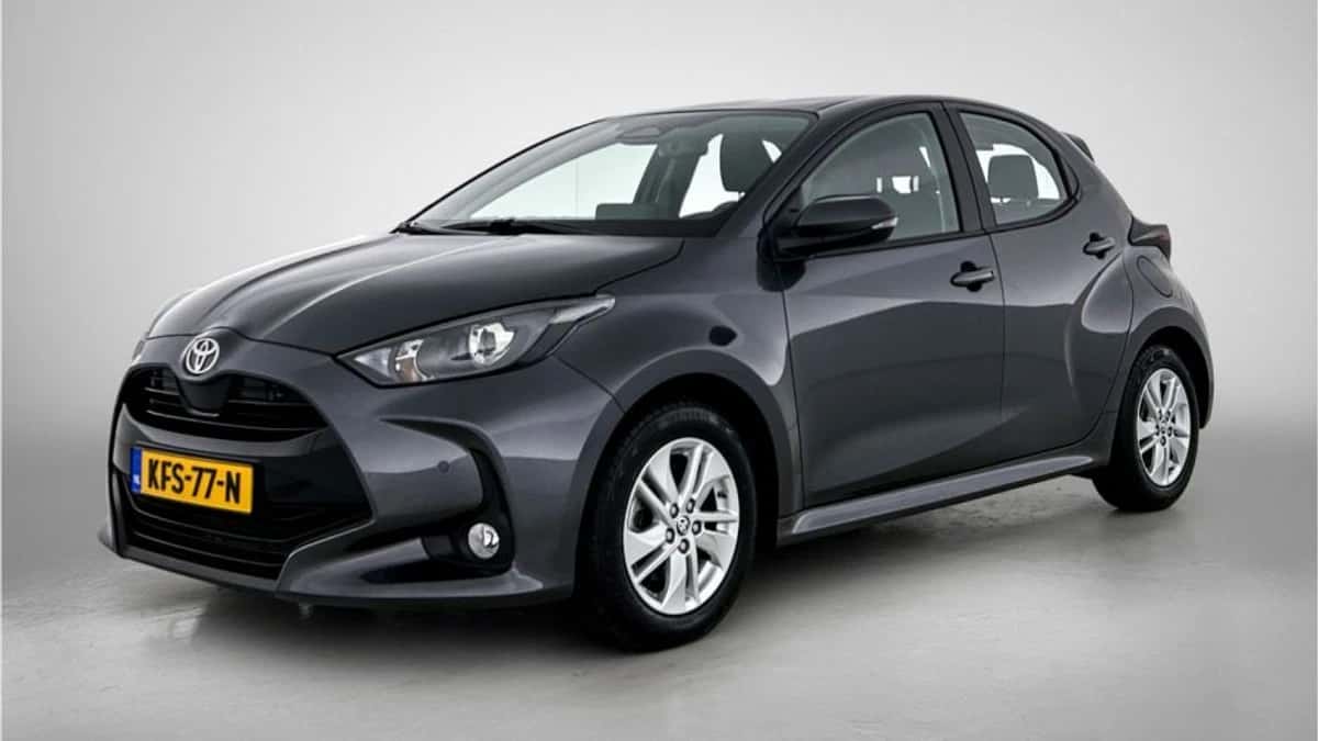 Toyota Yaris (2025) — foto 1