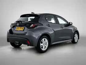 Toyota Yaris (2025) thumbnail 2