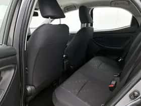 Toyota Yaris (2025) thumbnail 16
