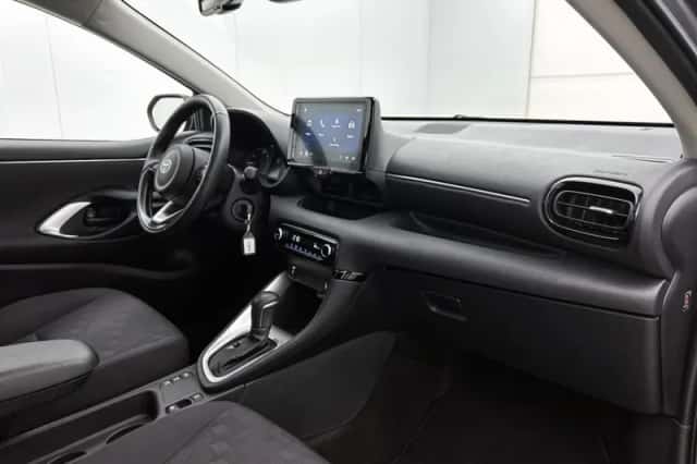 Toyota Yaris (2025) thumbnail 6
