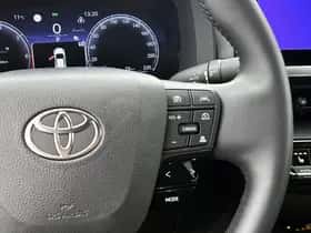 Toyota C-HR (2024) thumbnail 15