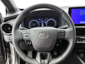 Toyota C-HR (2024) thumbnail 18