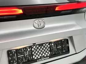 Toyota C-HR (2024) thumbnail 19