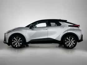 Toyota C-HR (2024) thumbnail 3