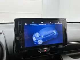 Toyota Yaris (2023) thumbnail 9