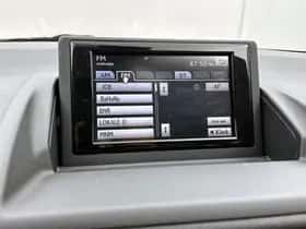 Lexus CT (2012) thumbnail 29